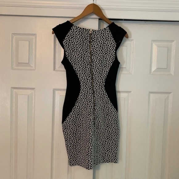 Express Black and White body-con Dress Size 2 - Picture 6 of 8